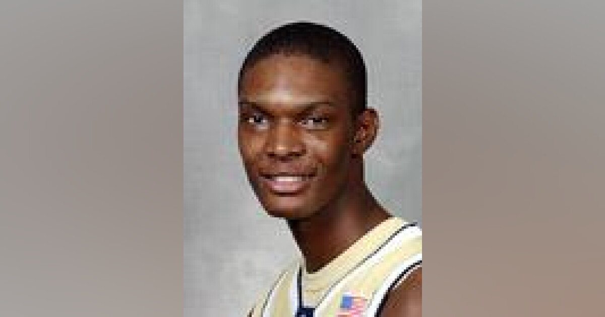 Chris Bosh Men S Basketball Georgia Tech Yellow Jackets