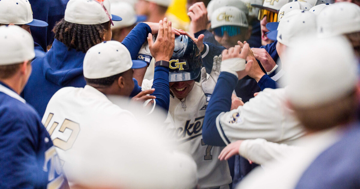No. 13  –  Georgia Tech Yellow Jacketsにランクされたジャケット