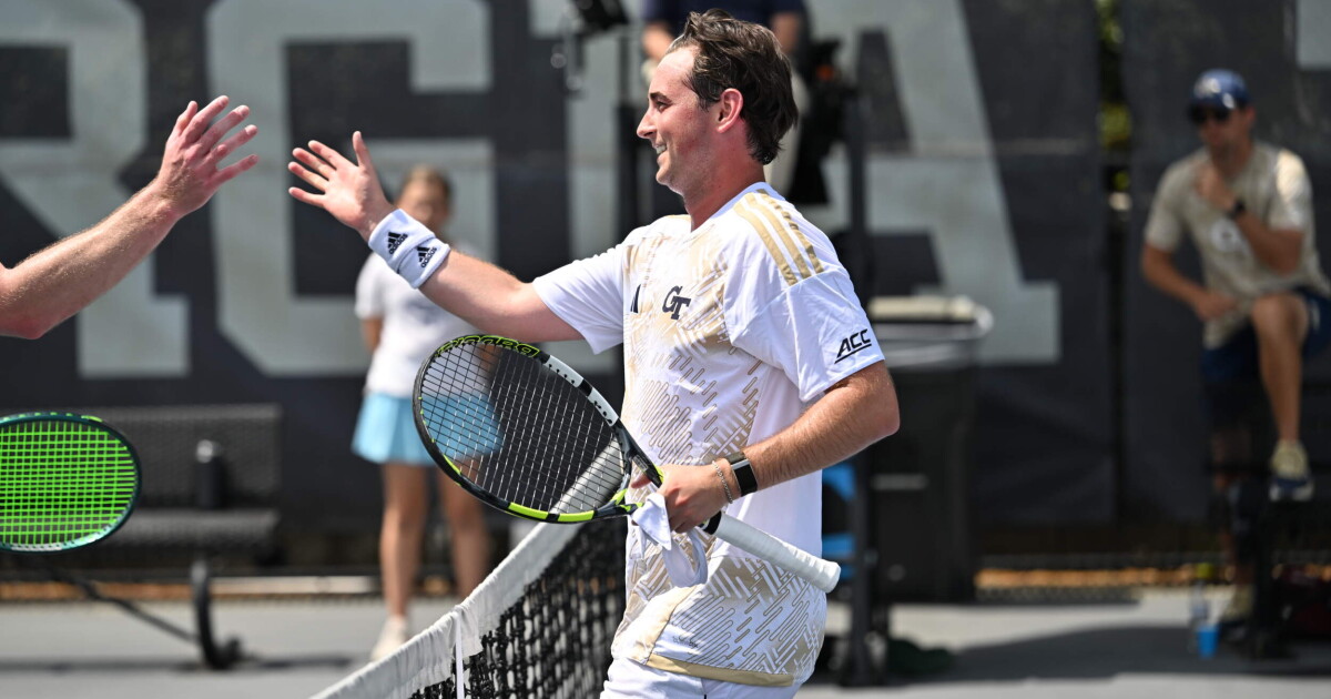 Jackets Sweep Boston College 7-0