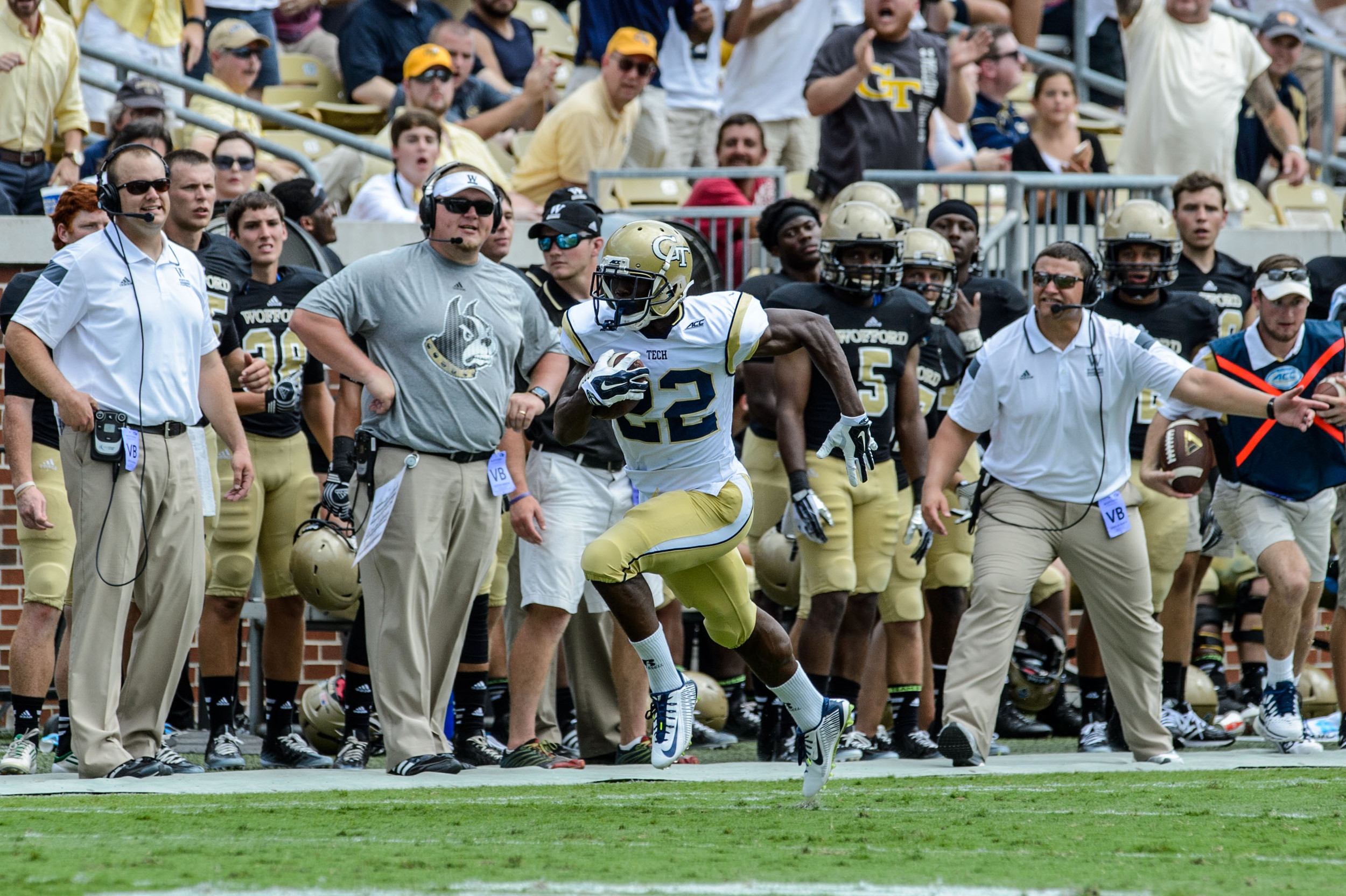 Broderick Snoddy (22)