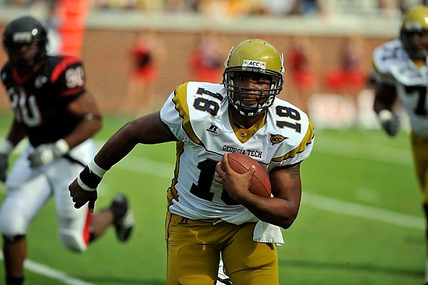 Calvin Booker (18) scrambles against Gardner-Webb. (Photo by LensEffects)