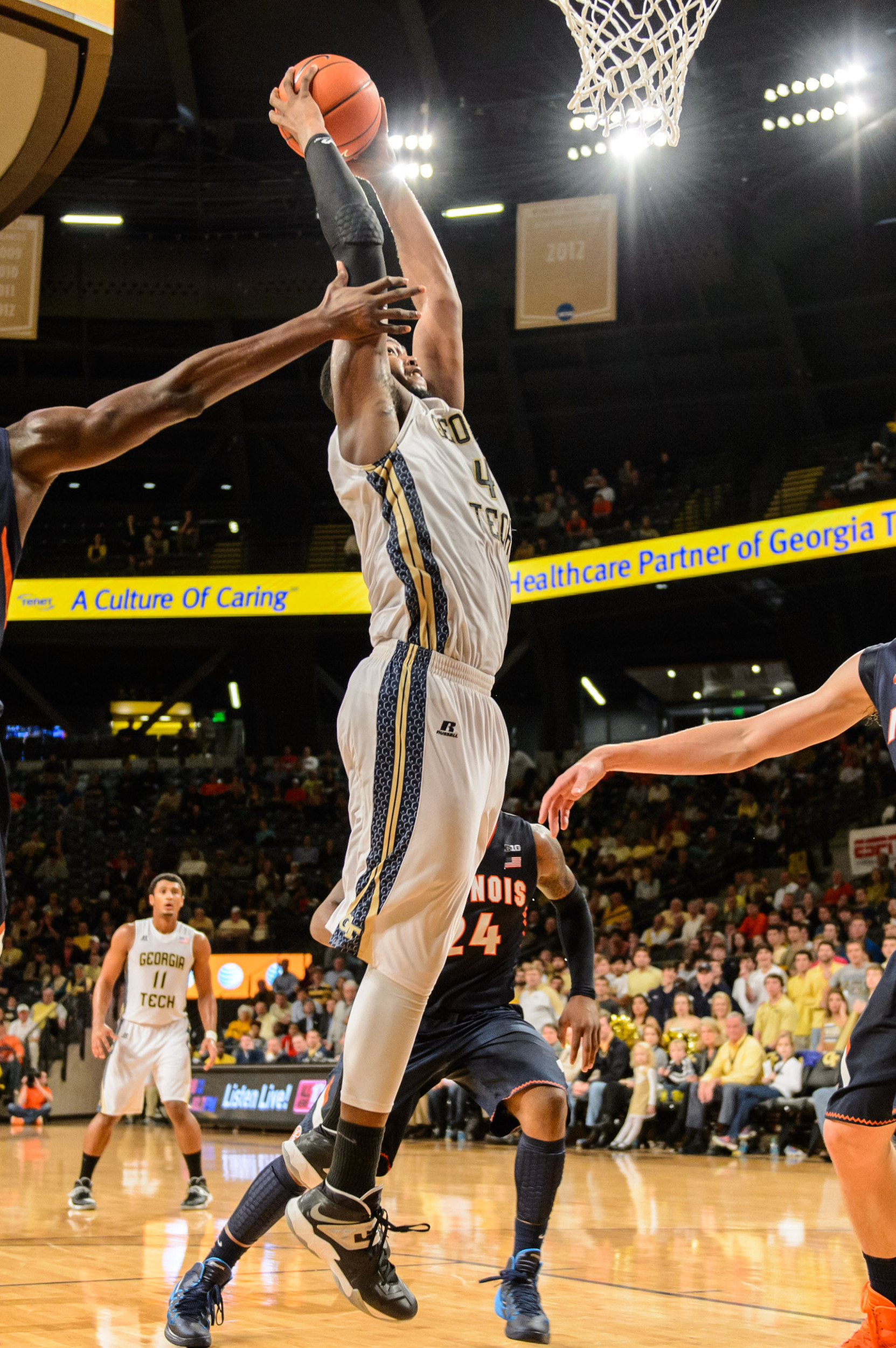 Robert Carter Jr. (4)