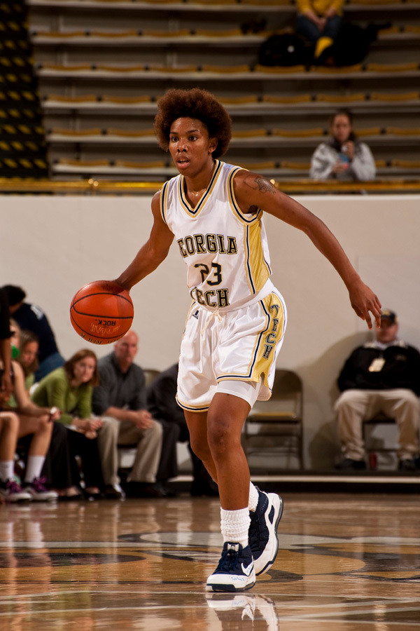 Deja Foster