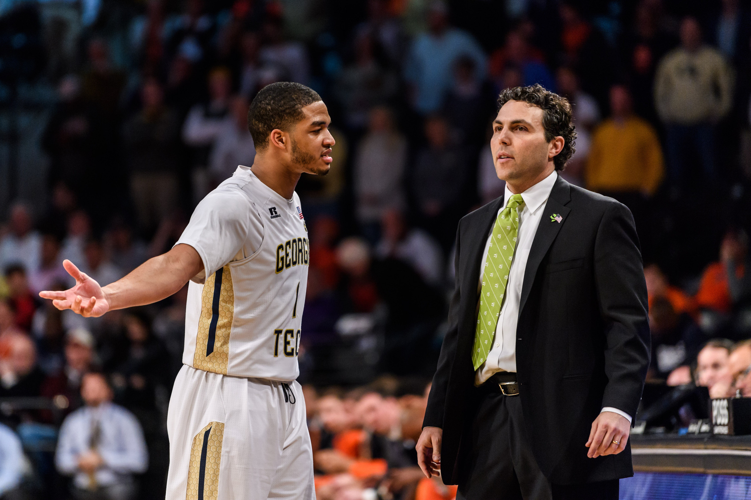 Tadric Jackson (1), Coach Josh Pastner
