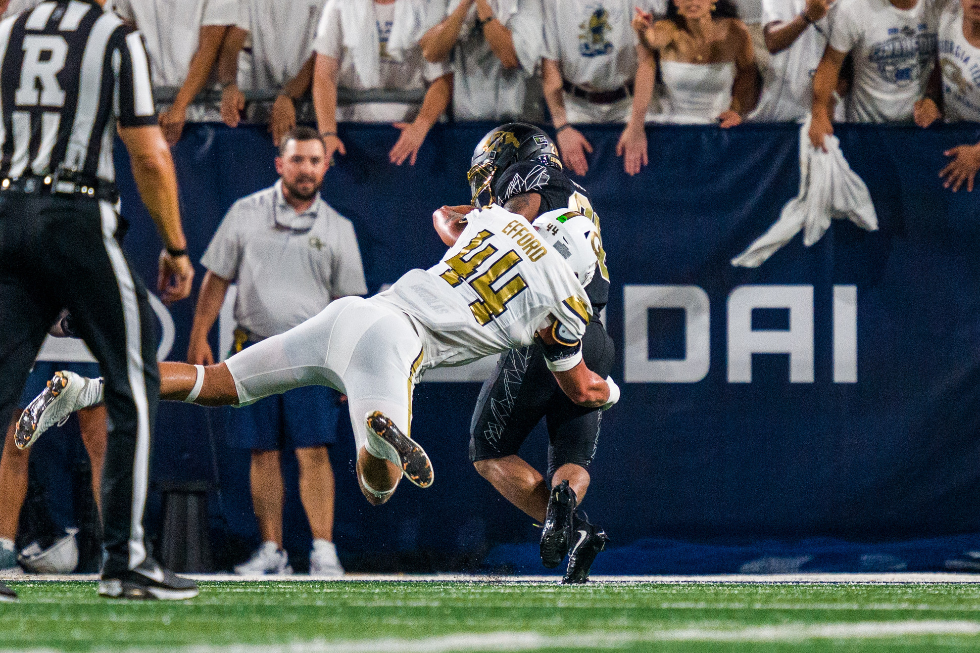 Kyle Efford on Witten Collegiate Man of the Year Watch List
