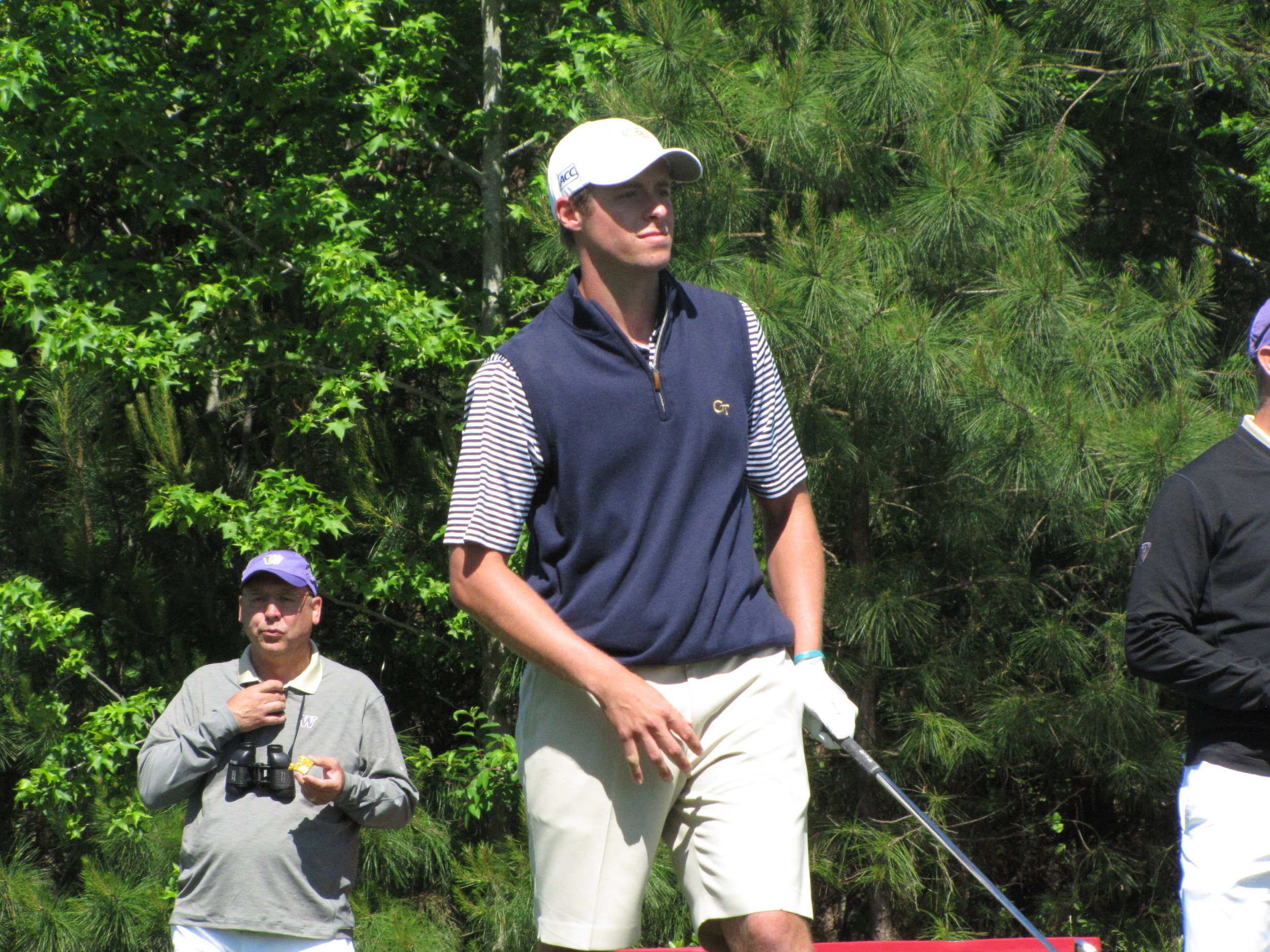 Bo Andrews watches the flight of his ball from the 4th tee during the final round of the NCAA Raleigh Regional.