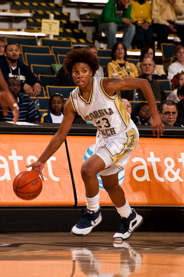 Deja Foster