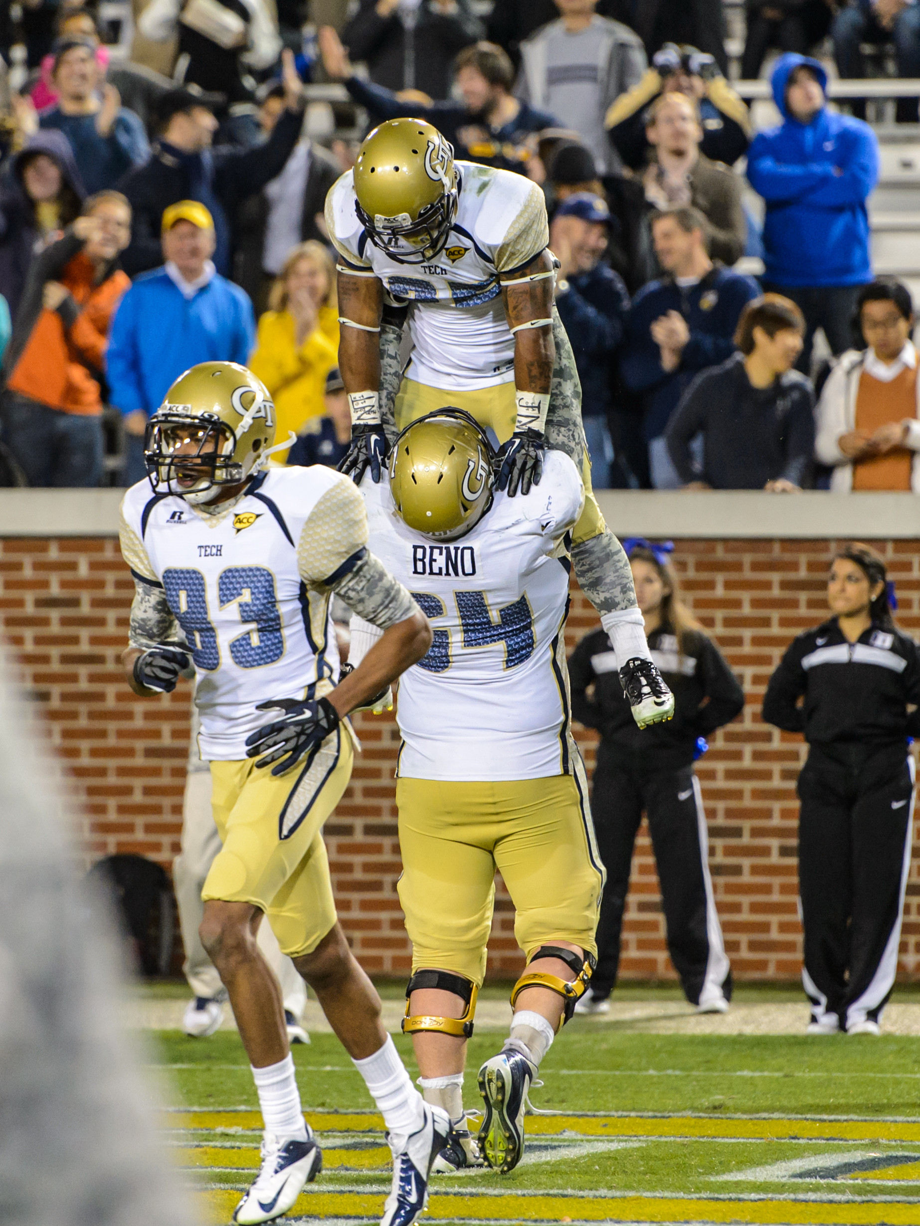 Ray Beno (64), Robert Godhigh (25)