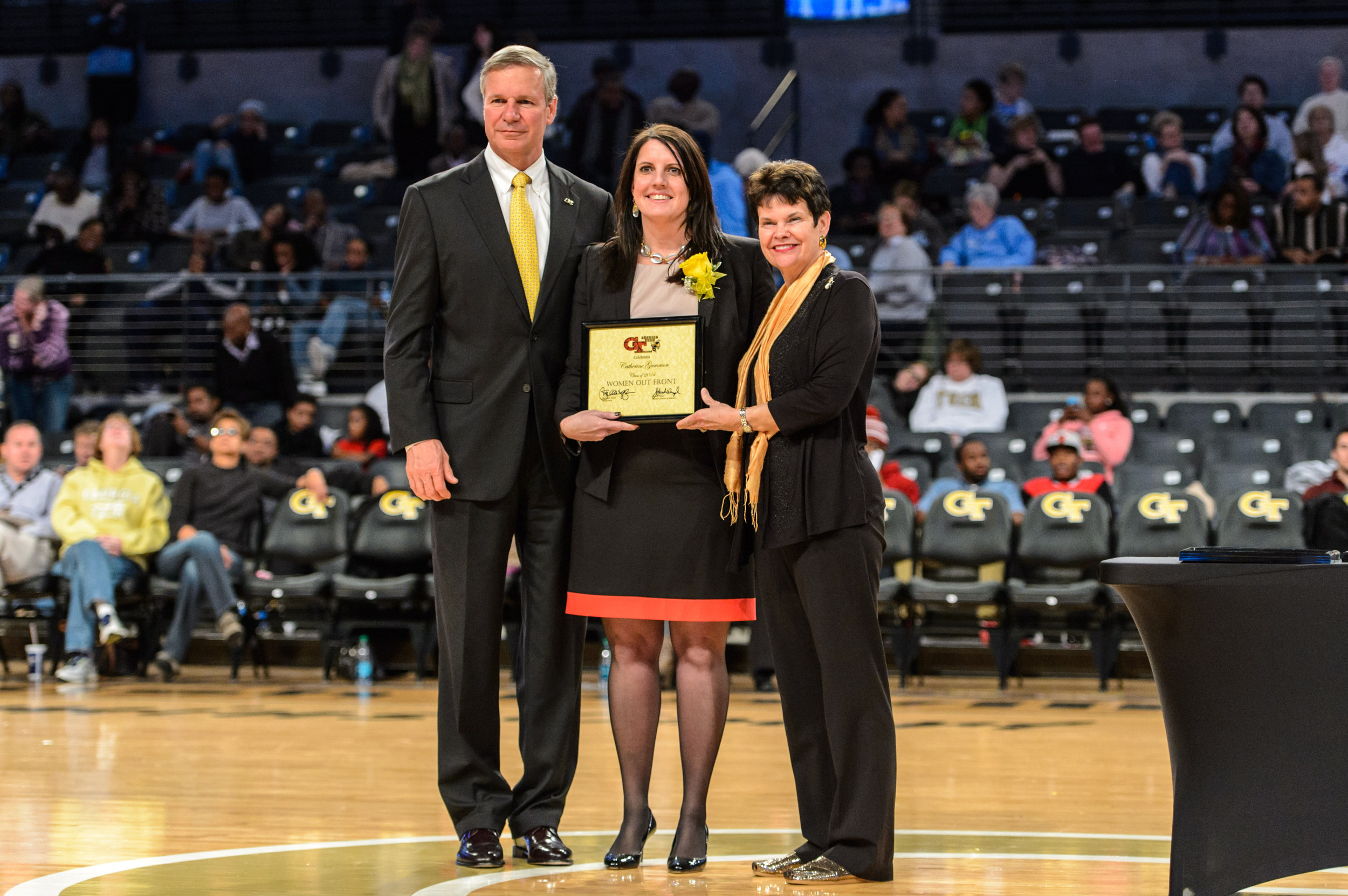 President Bud Peterson and his wife, Val, present the Class of 2014 for Women Out Front