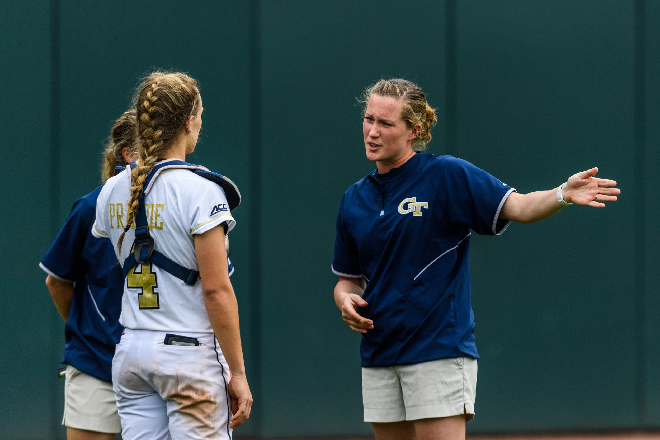 Volunteer Assistant Coach Kate Kantor, Rebecca Prairie (4)