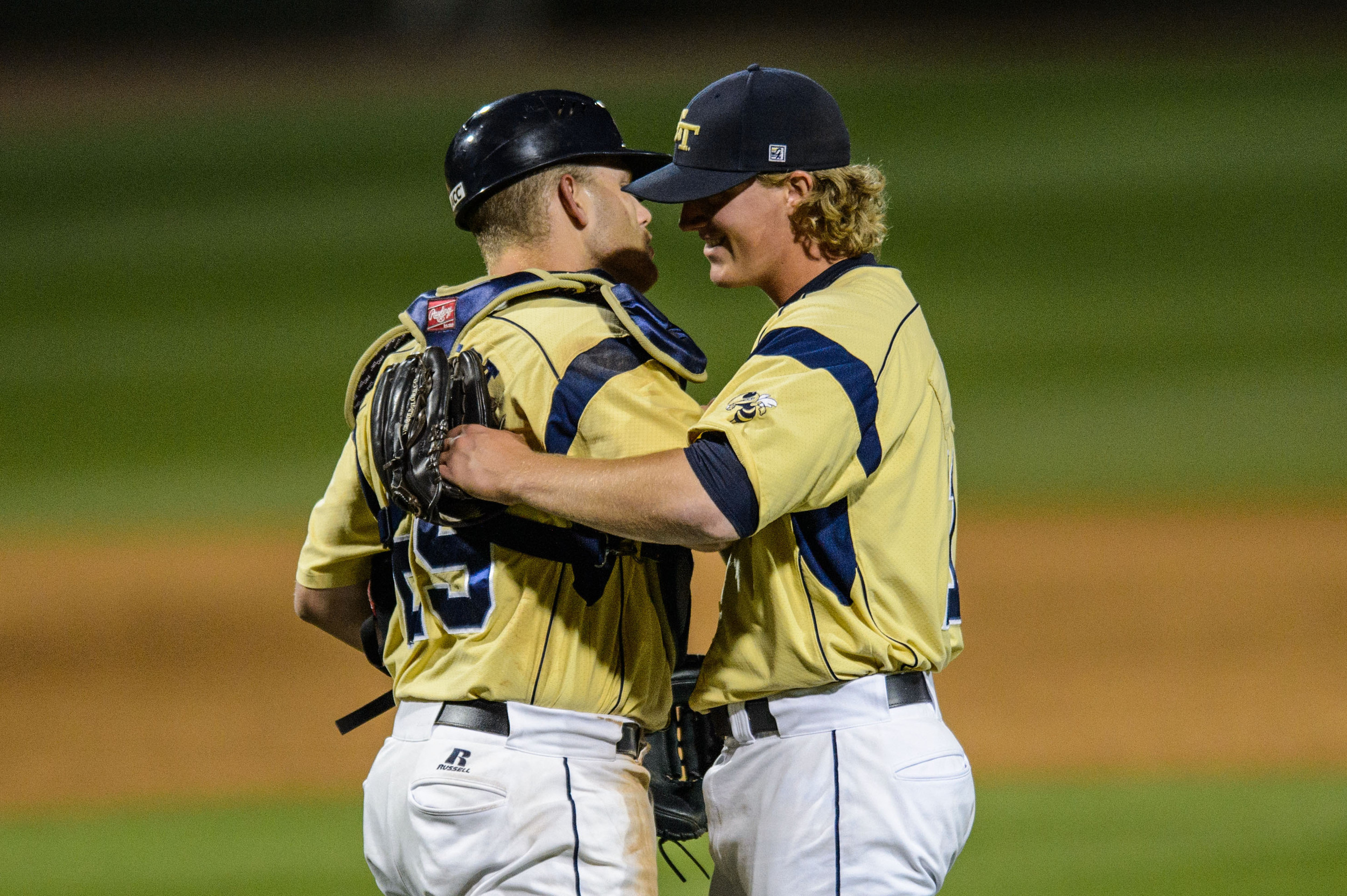 Sam Clay (11), Mitch Earnest (29)