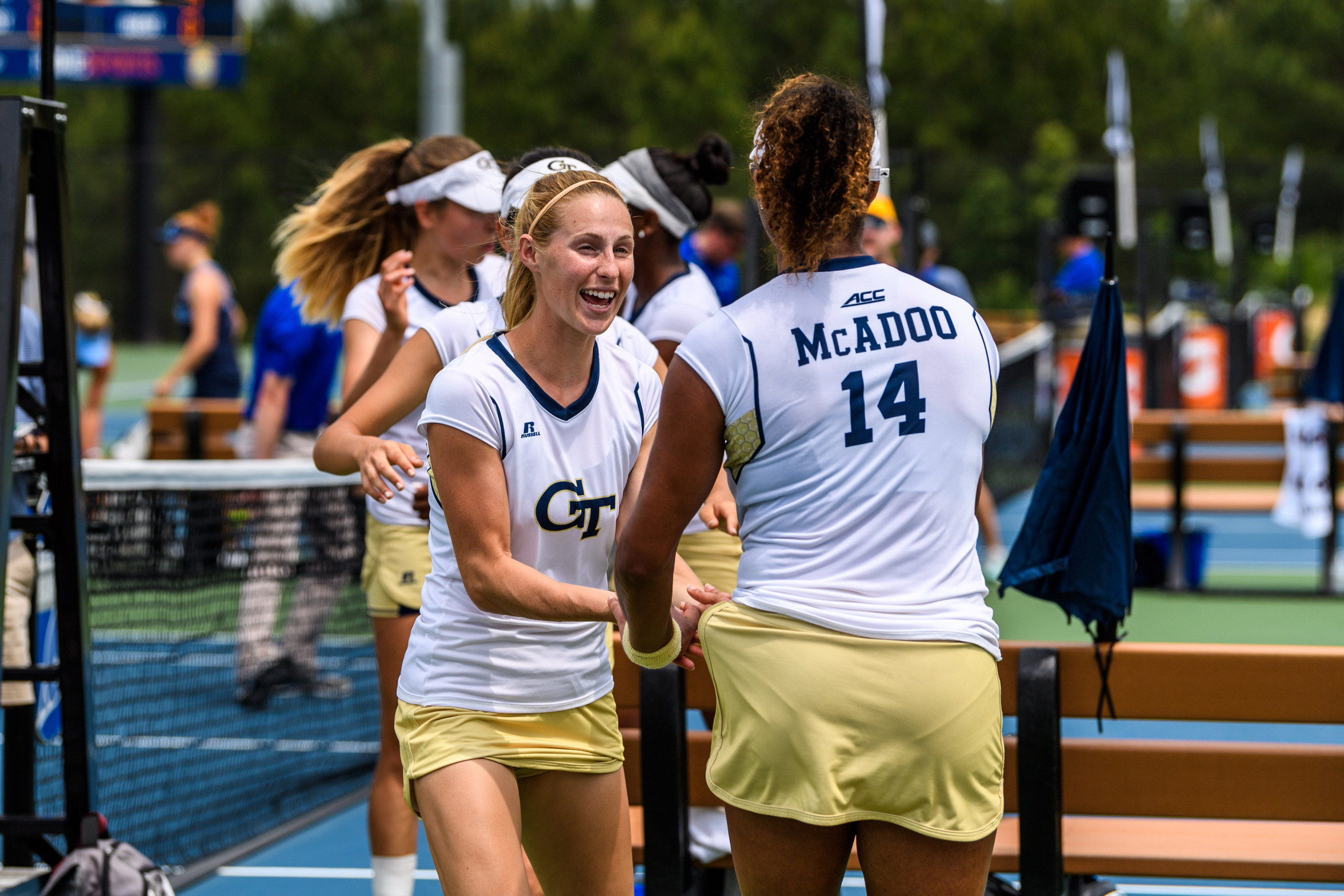 Alexa Anton-Ohlmeyer, Rasheeda McAdoo