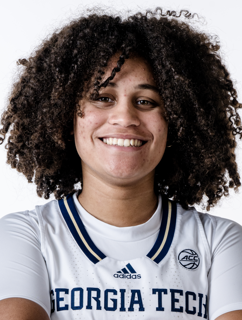 Sofia Muñoz - Women's Basketball - Georgia Tech Yellow Jackets