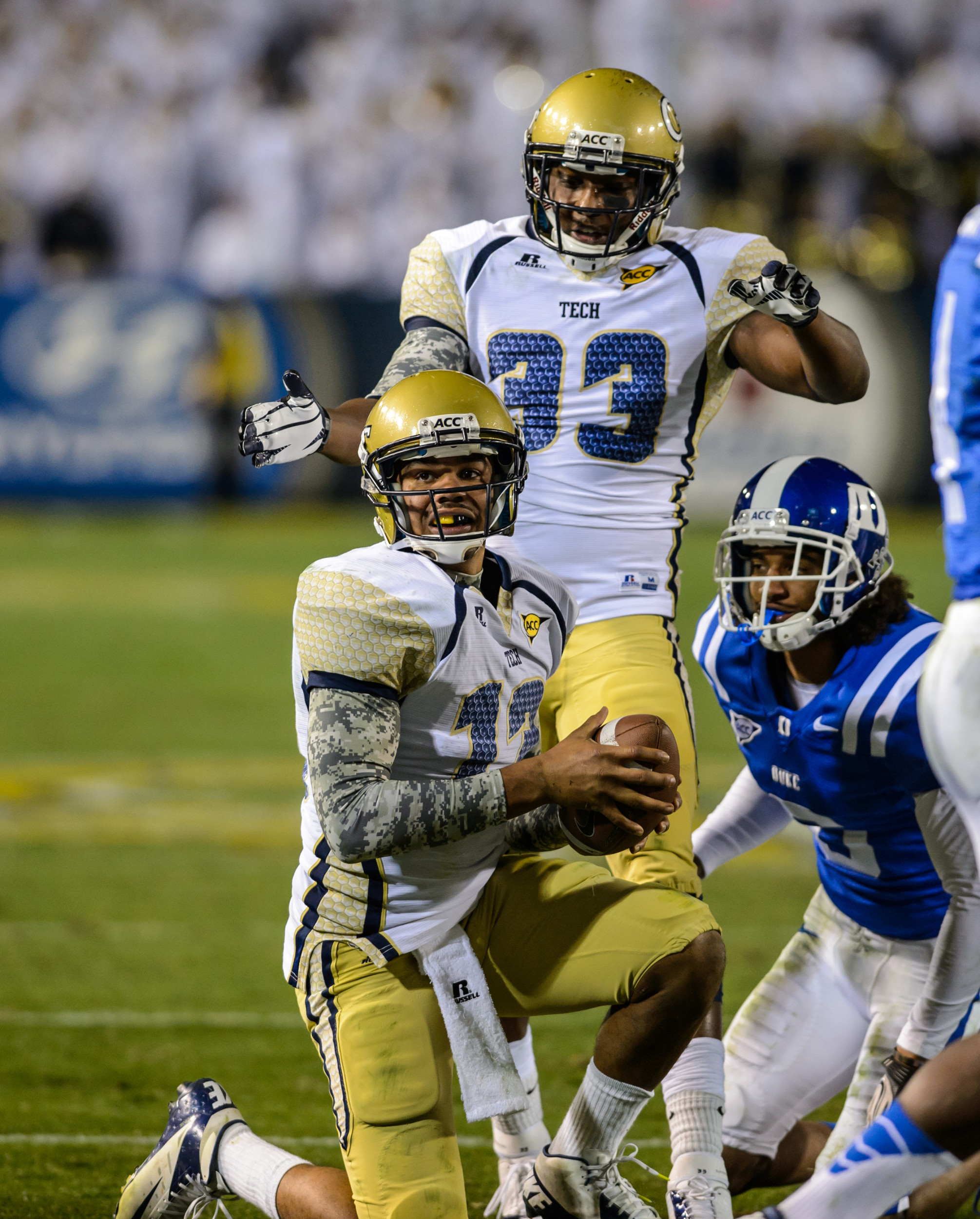 Chris Jackson (33), Tevin Washington (13)
