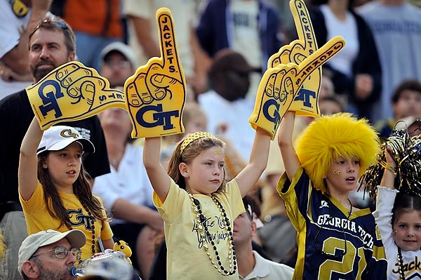 Georgia Tech fans show their support for the team. (Photo by LensEffects)