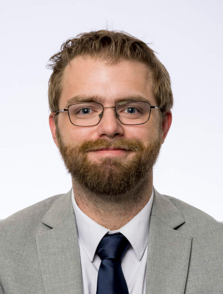 Michael Pitts - - Georgia Tech Yellow Jackets