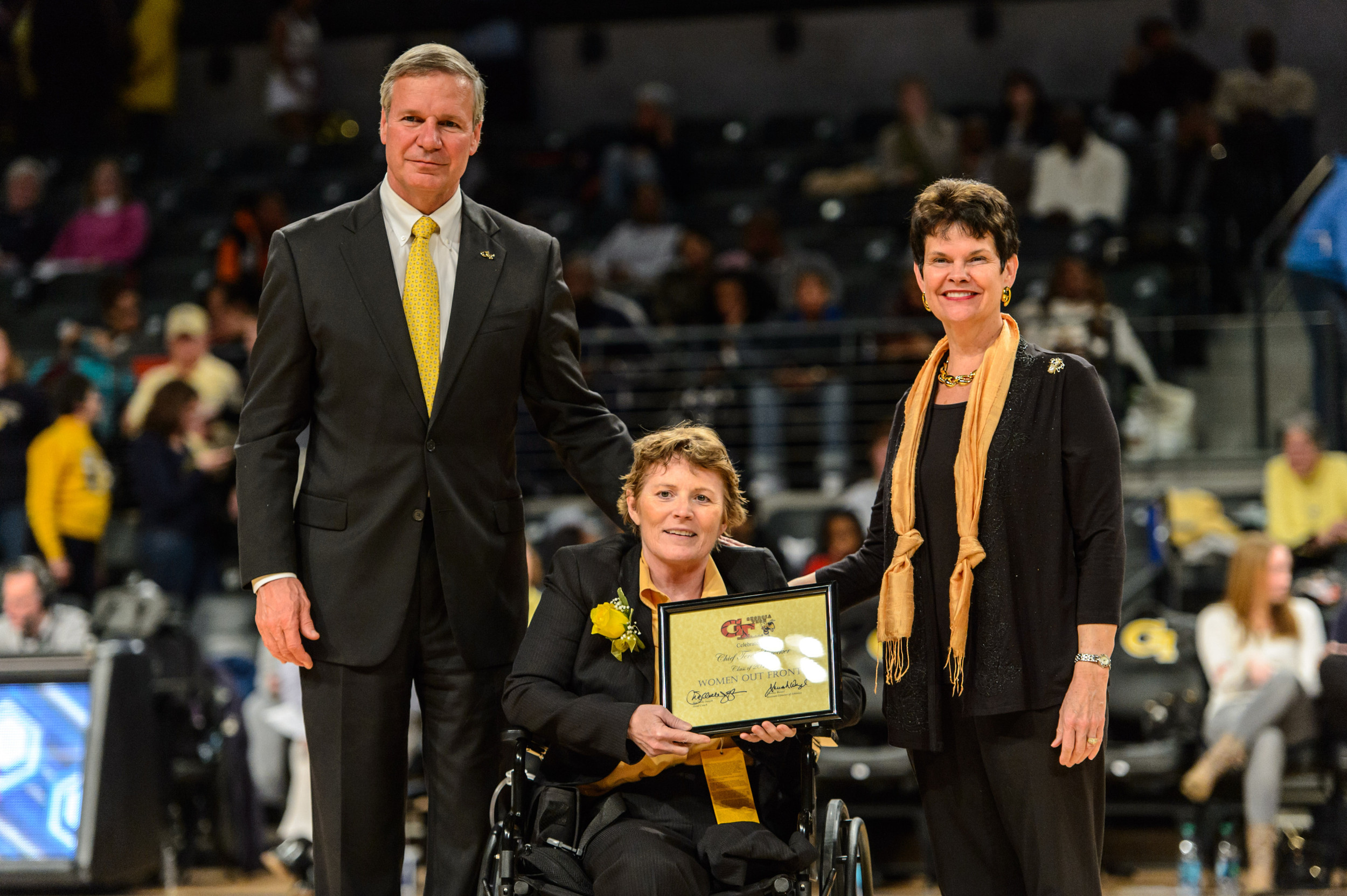 President Bud Peterson and his wife, Val, present the Class of 2014 for Women Out Front