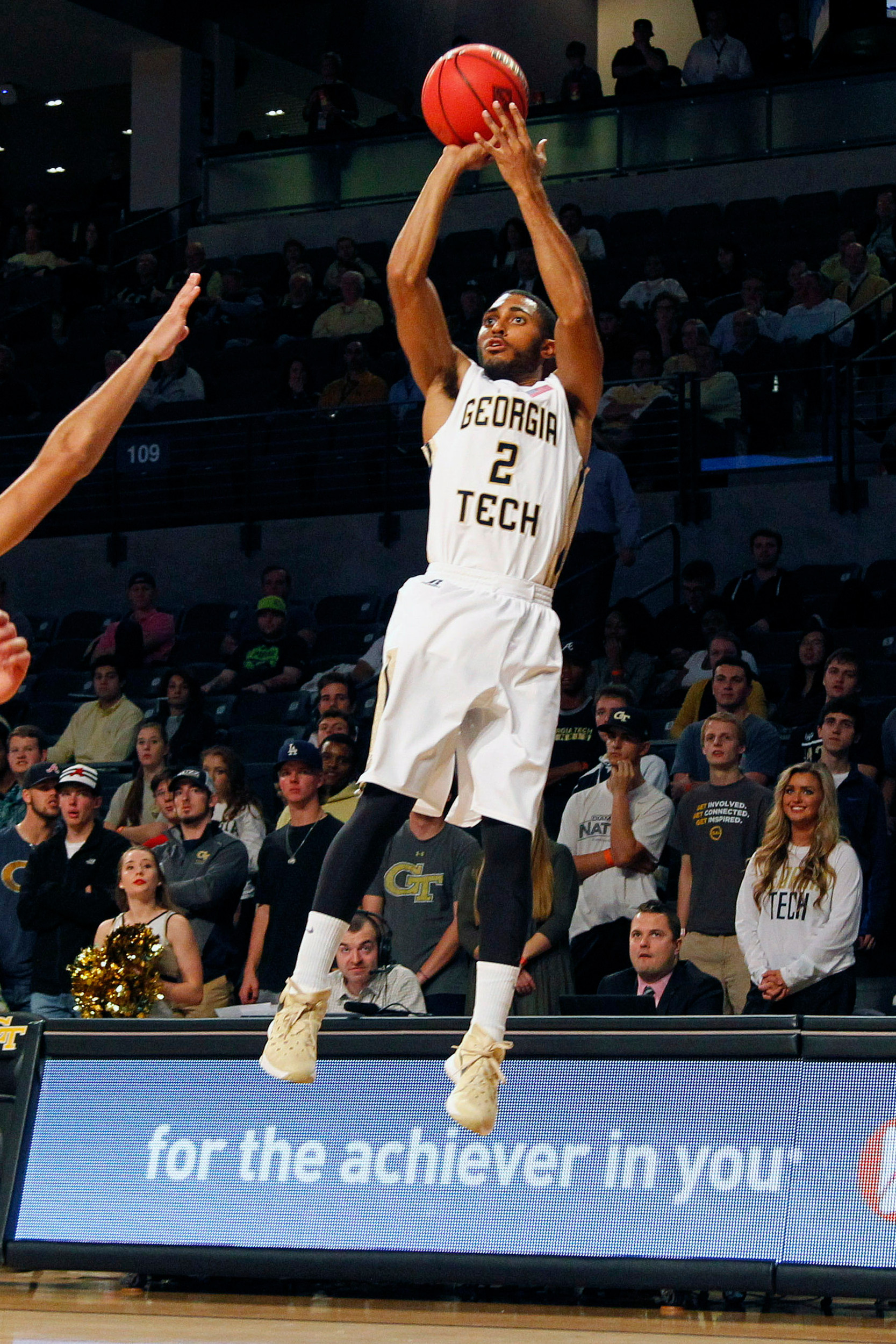 Yellow Jackets guard Adam Smith shoots the ball against the Green Bay Phoenix in the first half at McCamish Pavilion. Credit: Brett Davis-USA TODAY Sports