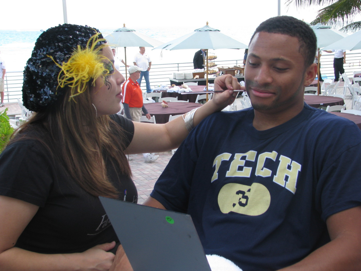 Orange Bowl Day 2: Beach Outing