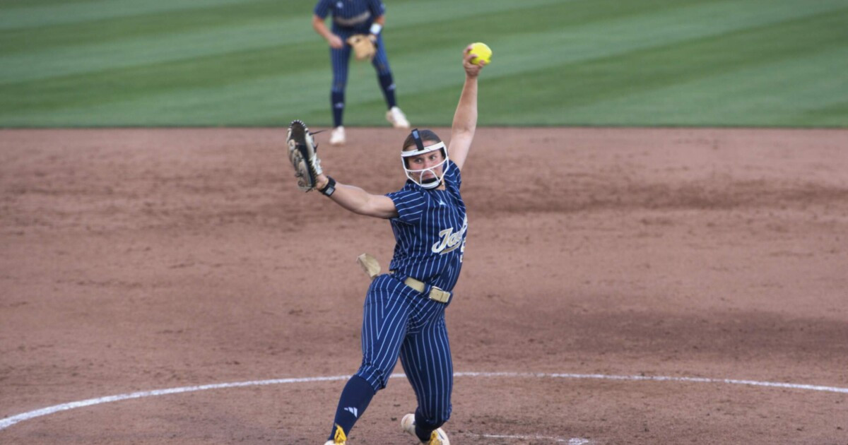 Softball Falls 10–2 in Series Opener at No. 10 Virginia Tech