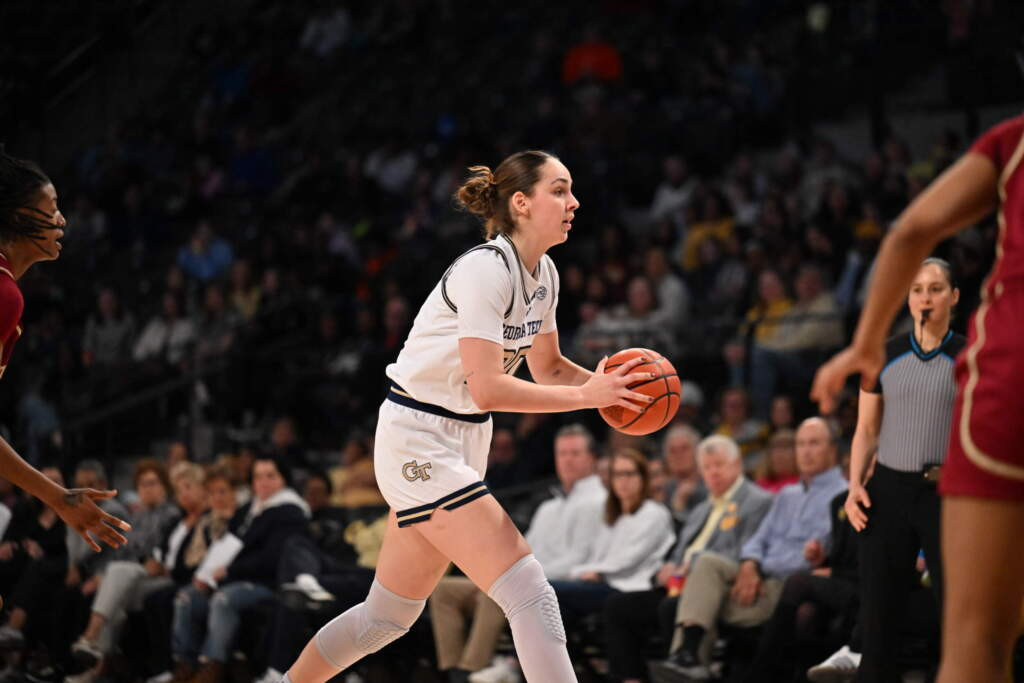 Women's Basketball- Ariadna Termis