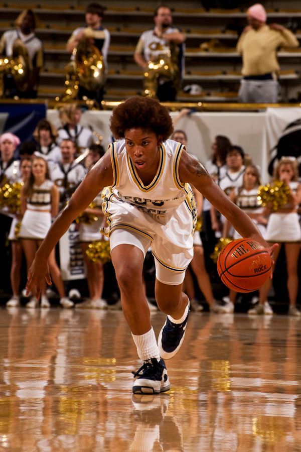 Deja Foster