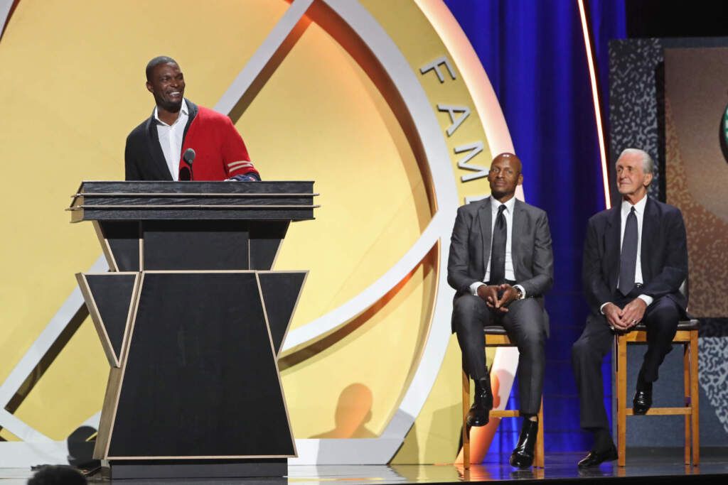 Chris Bosh Among Finalists for Basketball Hall of Fame – Men's Basketball —  Georgia Tech Yellow Jackets