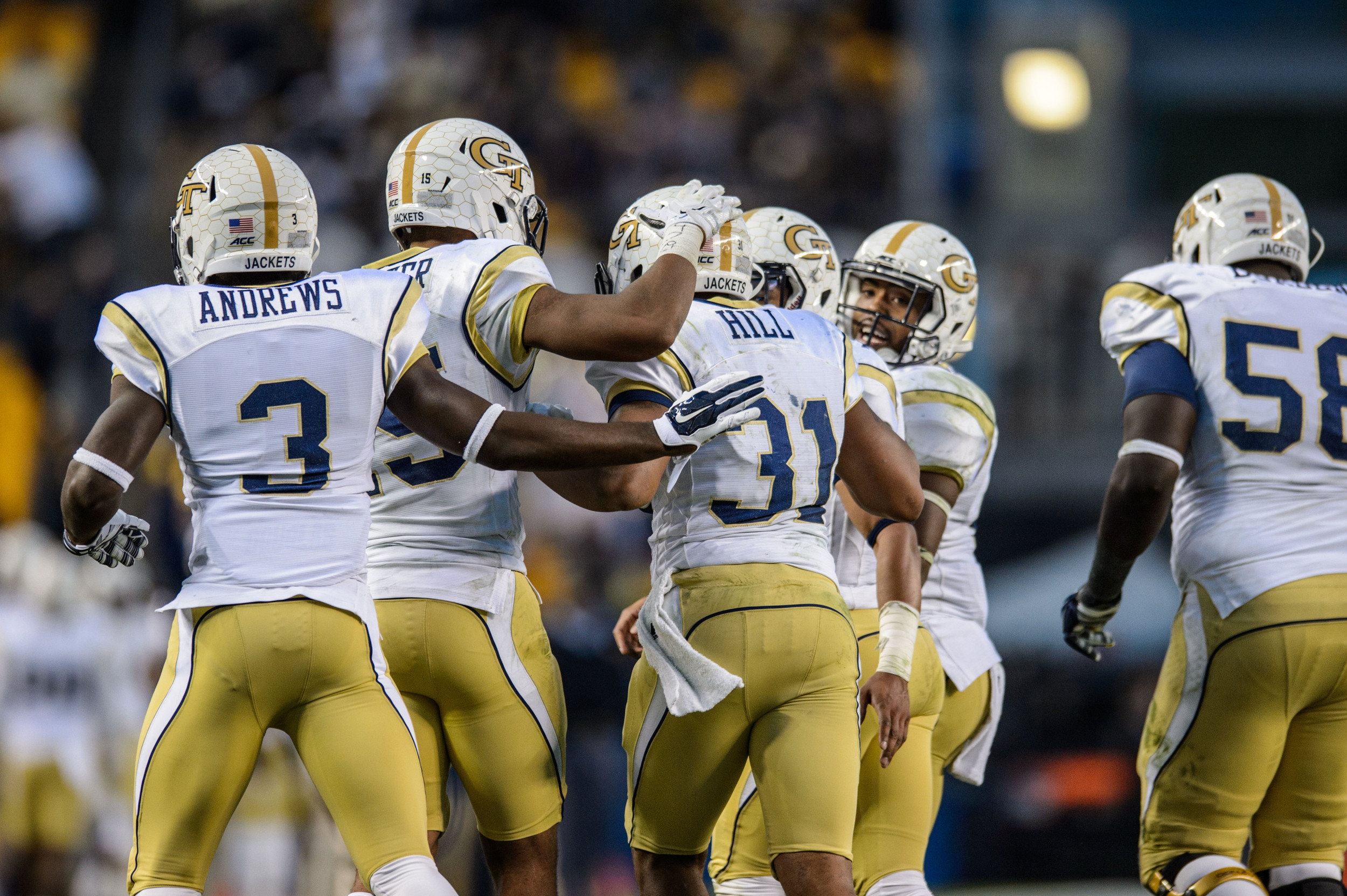 Dennis Andrews (3), Deon Hill (31), DeAndre Smelter (15)