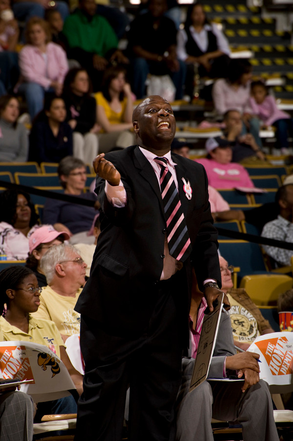 Assistant Coach Gene Hill