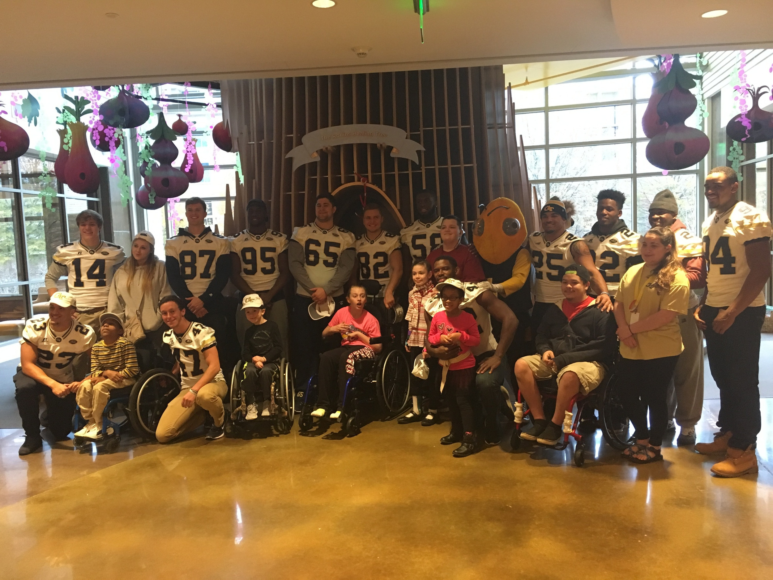 Ronald McDonald House Visit - 12/12/16