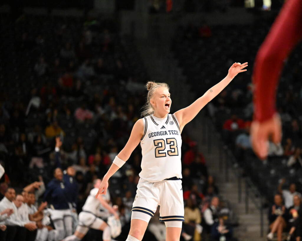 Women's Basketball- Rusne Augustinaite
