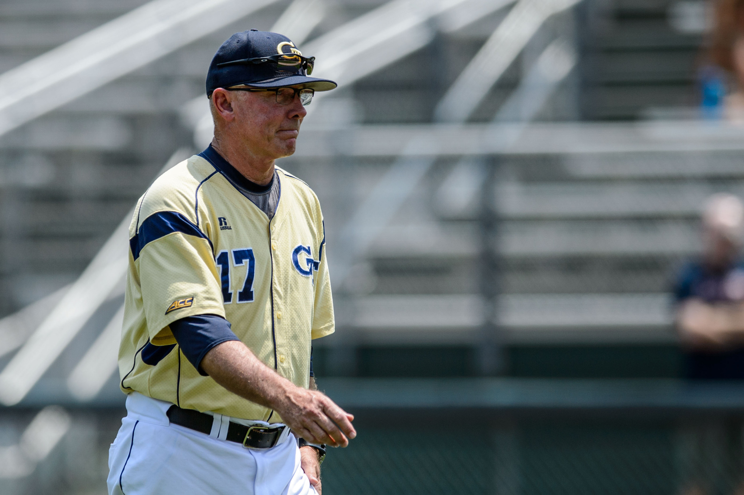 Coach Danny Hall (17)