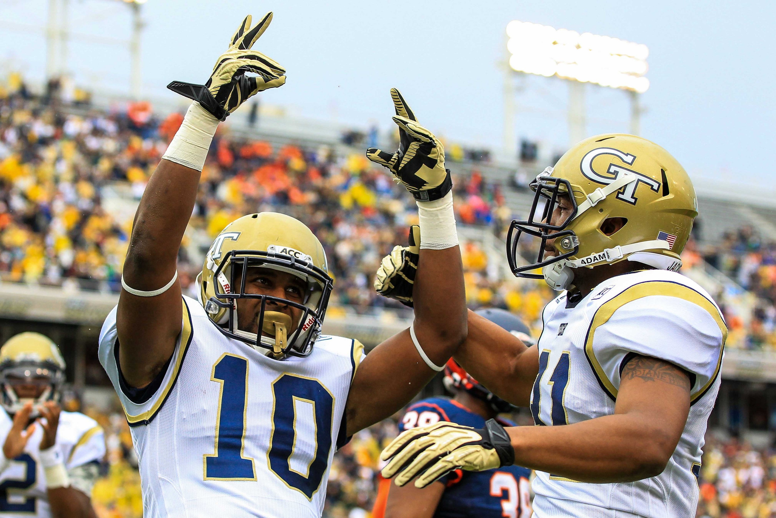 Synjyn Days (10) celebrates a touchdown. Mandatory Credit: Daniel Shirey-USA TODAY Sports