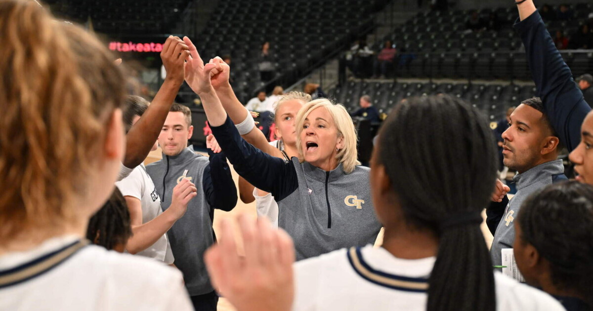 Women’s Basketball Opens Season on Monday Women's Basketball