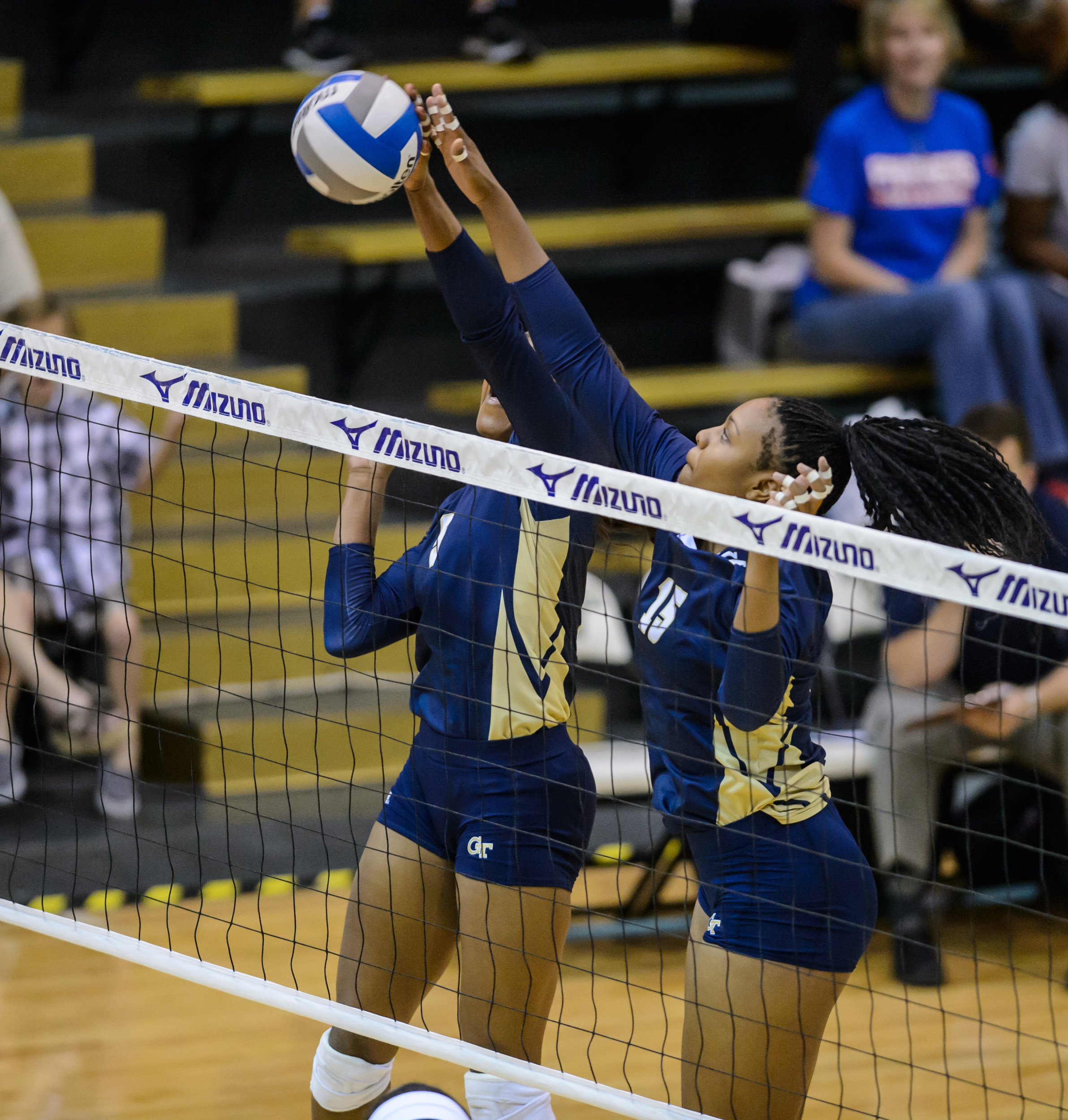 Chanell Clark-Bibbs (15), Monique Mead (5)