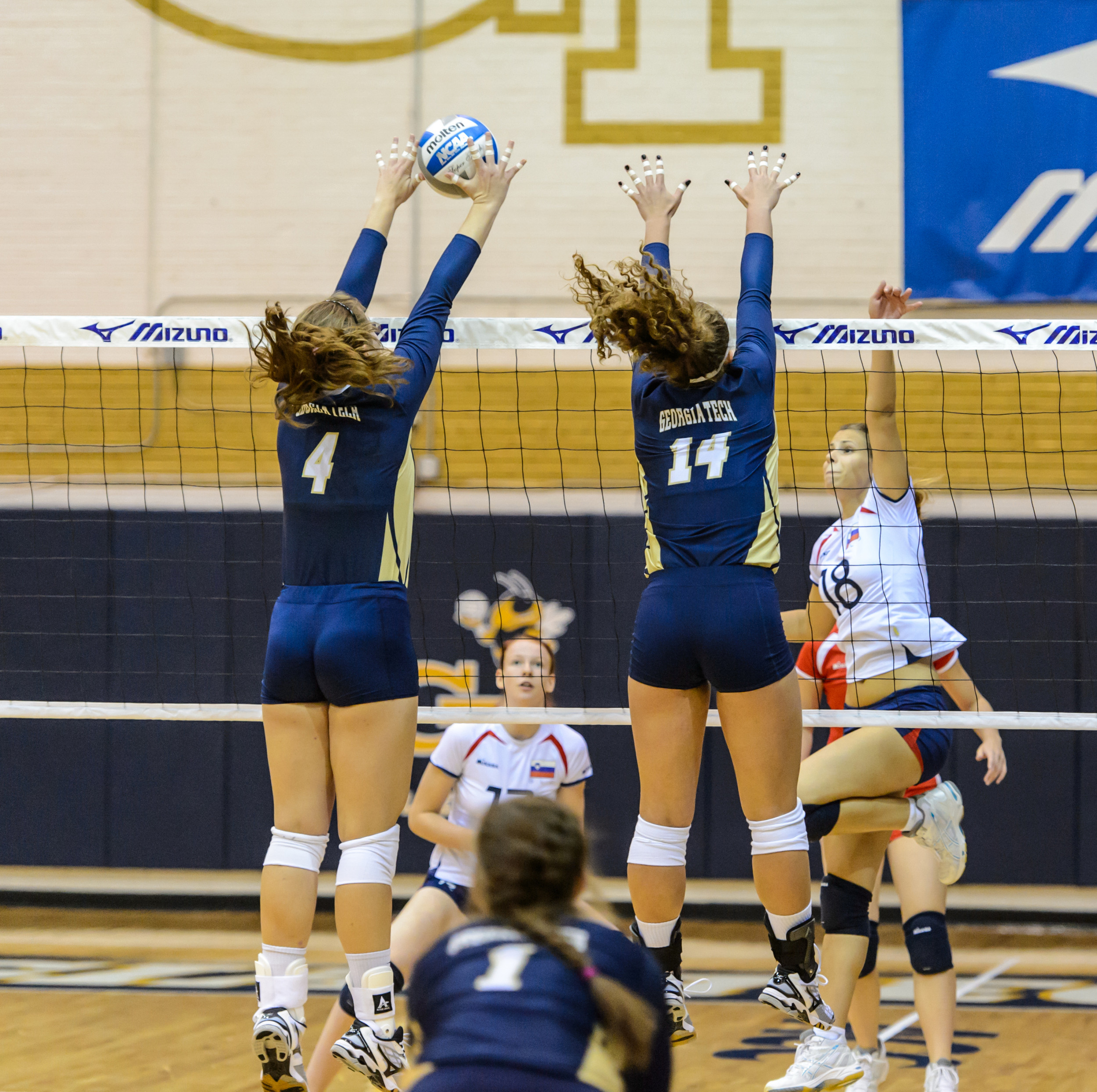 Callie Bivings (14), Quinn Evans (4)