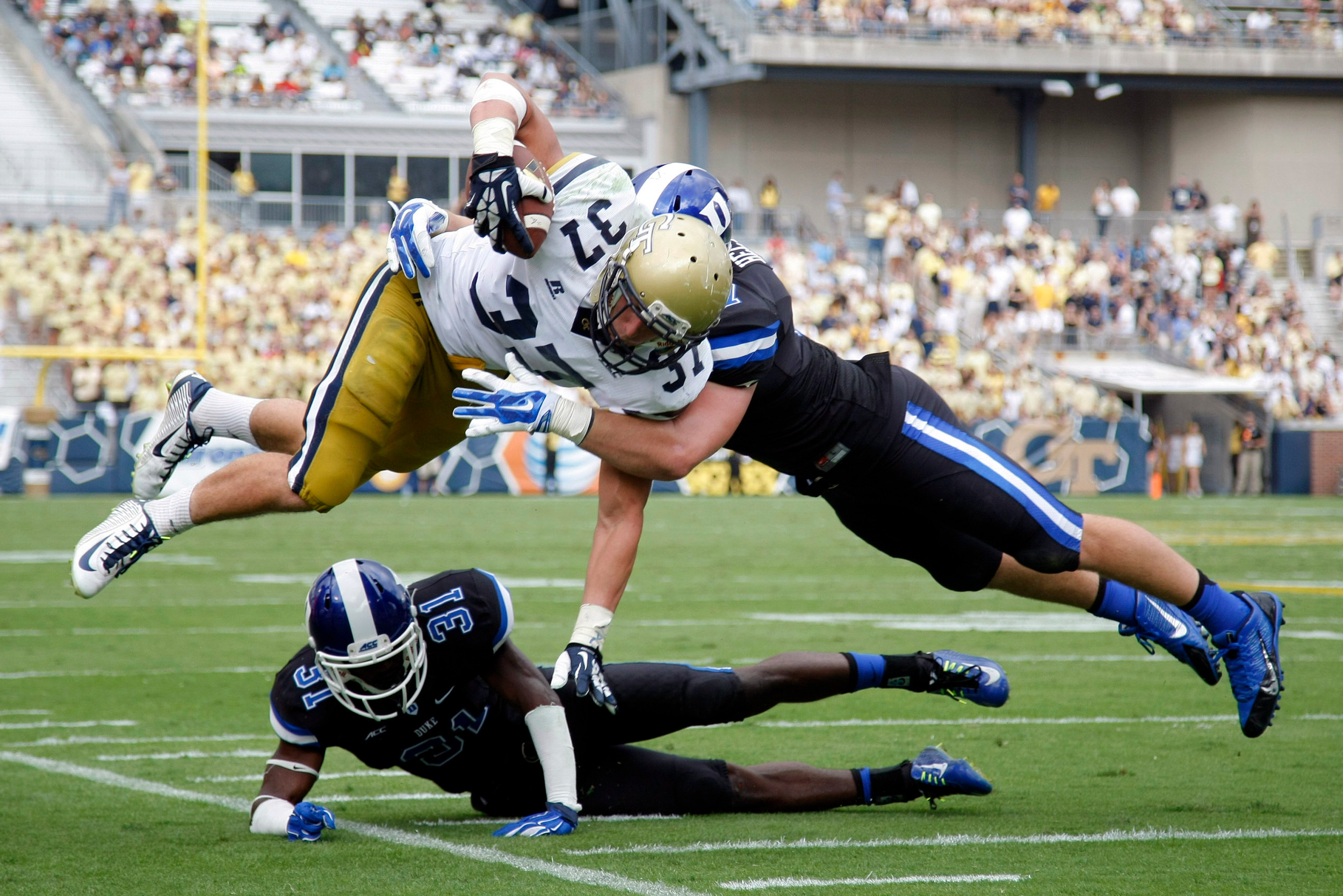 Georgia Tech Yellow Jackets running back Zach Laskey (37) (Brett Davis-USA TODAY Sports)