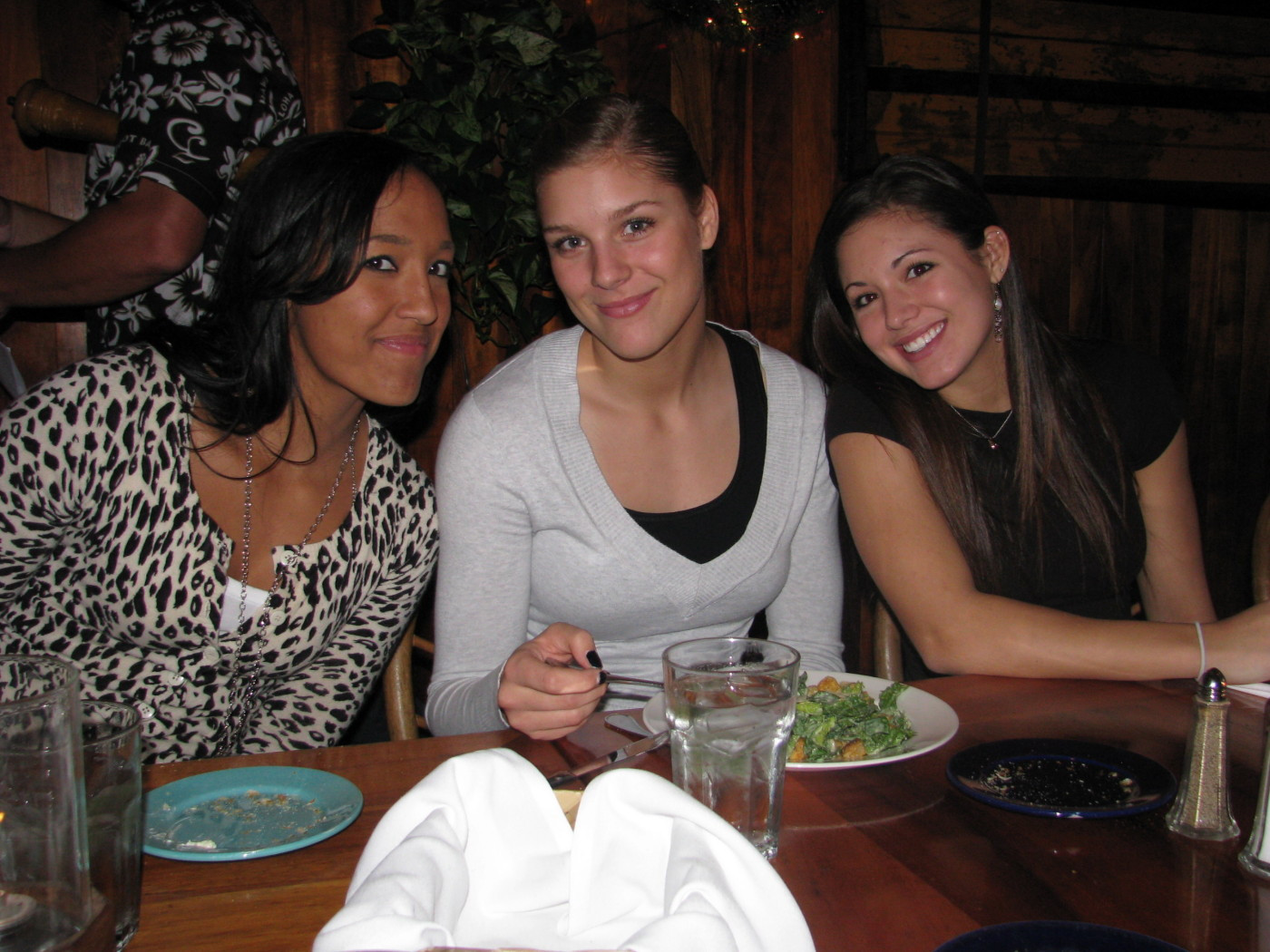 Team enjoyed a nice dinner at Duke's in Malibu right on the Pacific Ocean in Malibu.