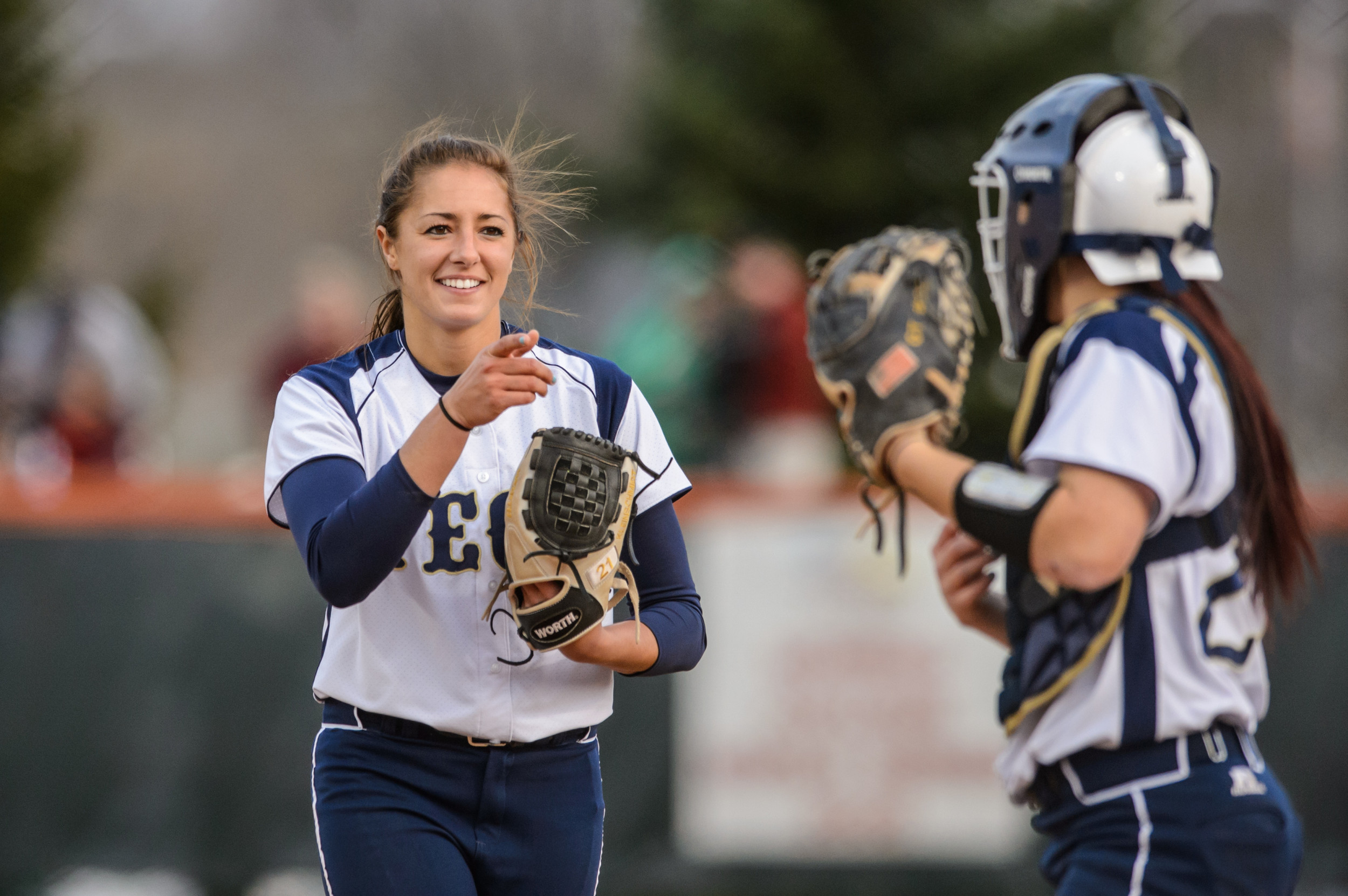 Kylie Kleinschmidt (21), Courtney Ziese (27)