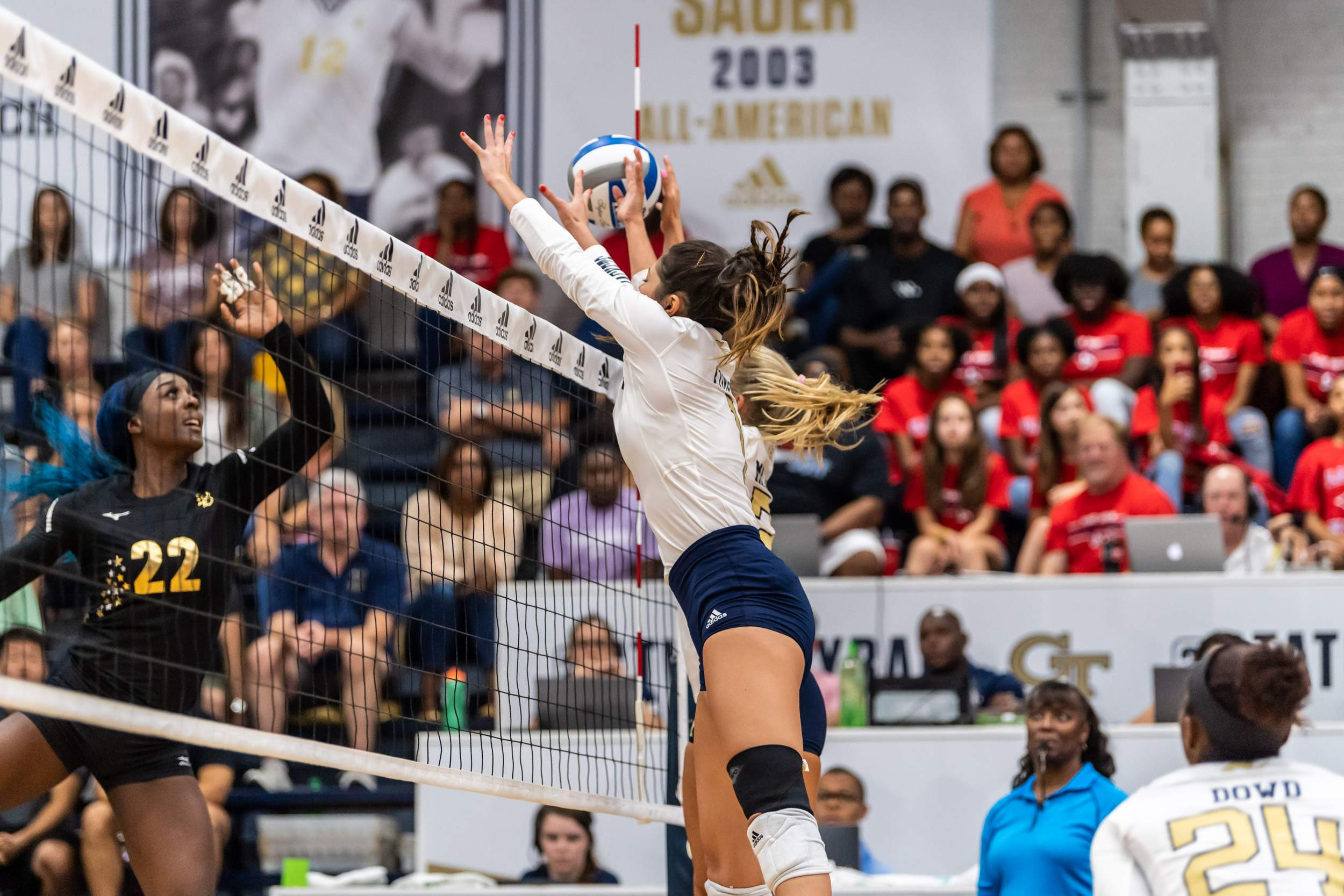 Photos Volleyball vs. Long Beach State Tech Yellow Jackets