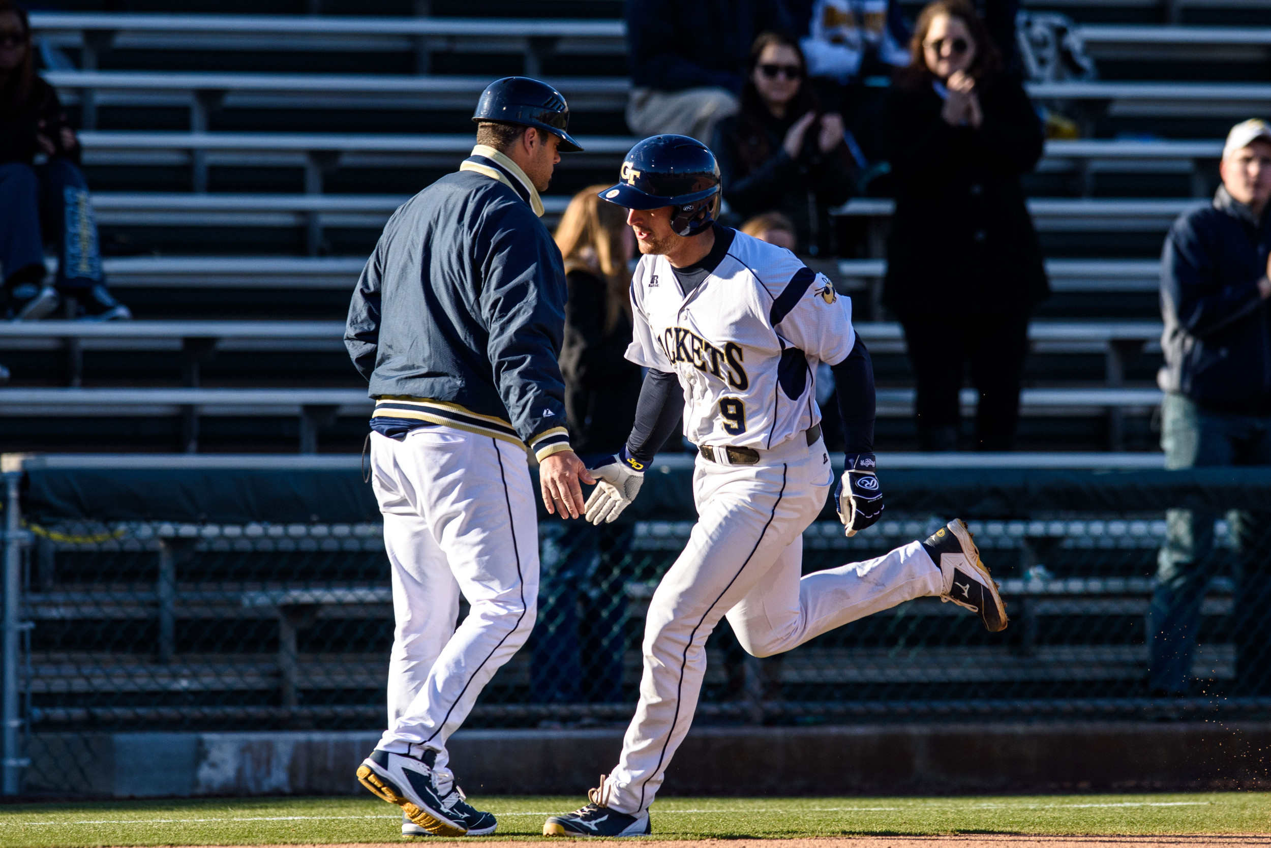 A.J. Murray (9), Assistant Coach Bryan Prince (18)