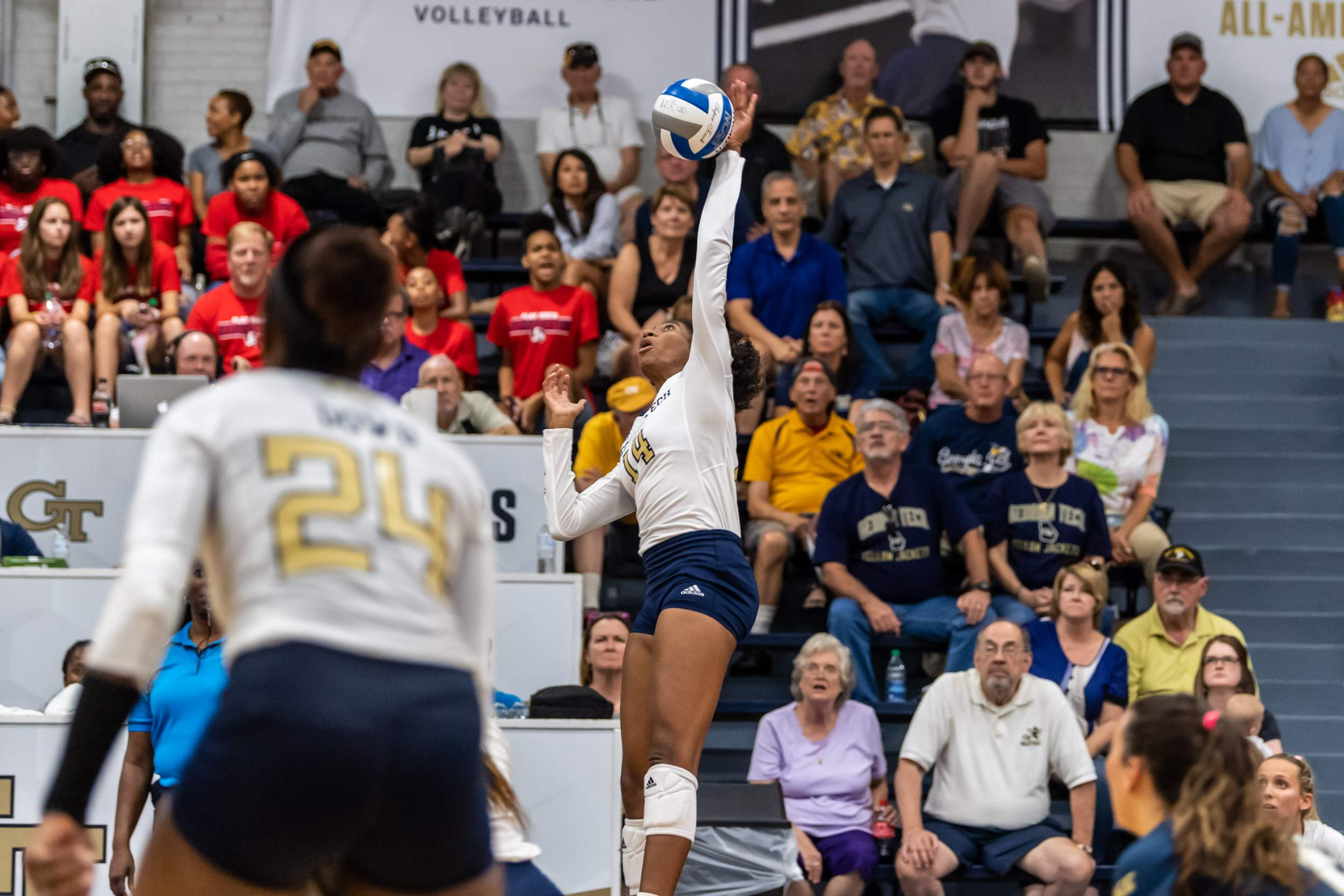 Photos Volleyball vs. Long Beach State Tech Yellow Jackets