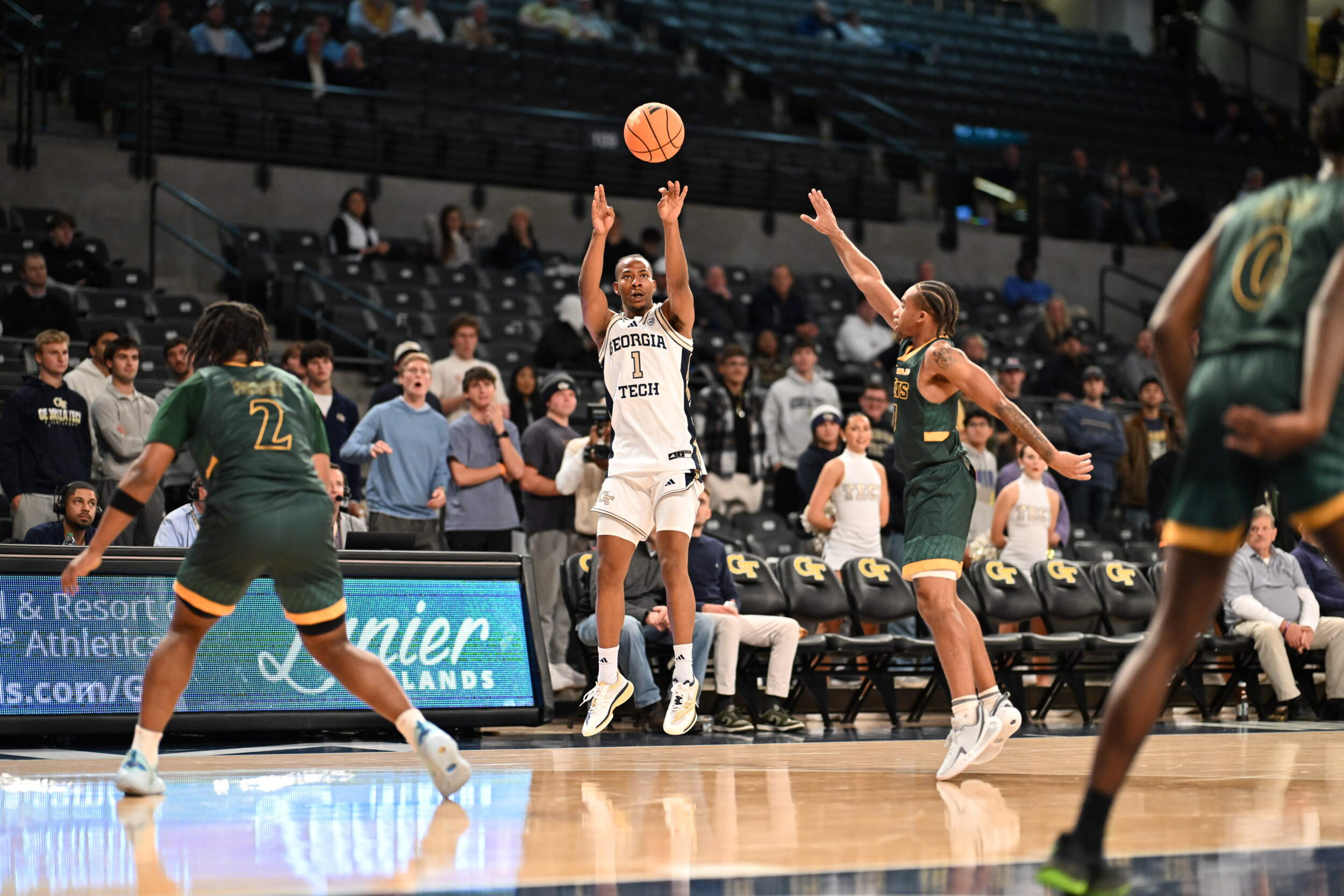 WashingtonL_SELA_111025_D9K_5010