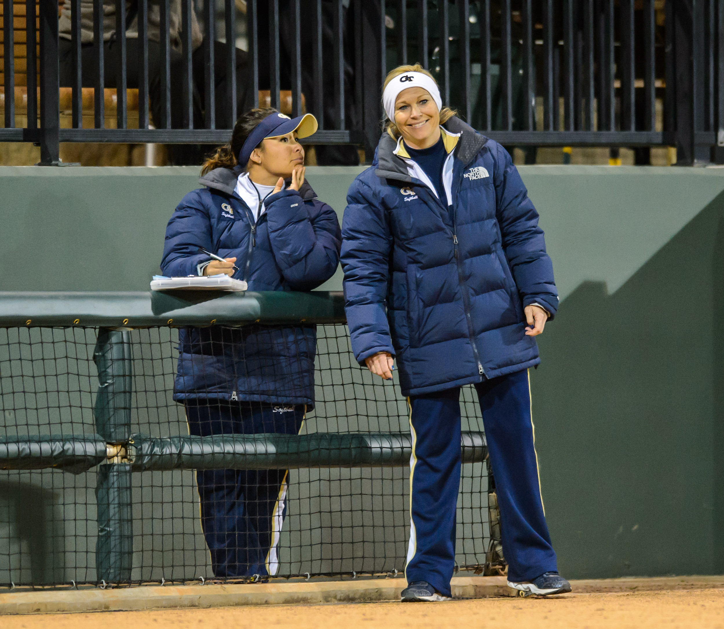 Coach Shelly Hoerner, Graduate Manager Alyssa Ishibashi