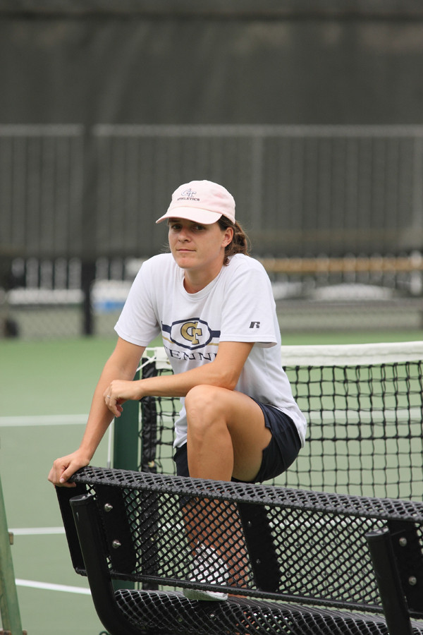 Assistant Coach Anca Dumitrescu