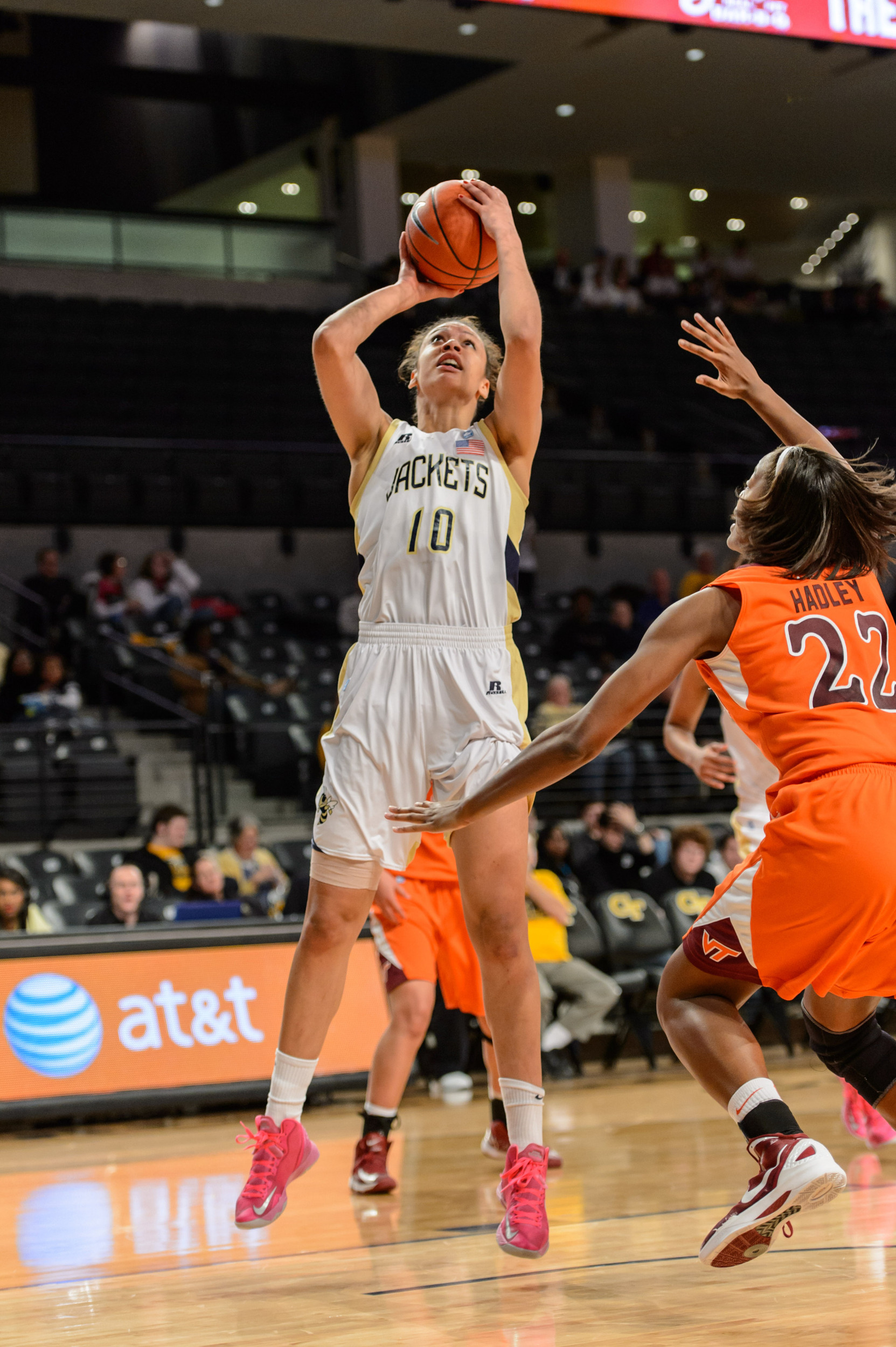 Danielle Hamilton-Carter (10)