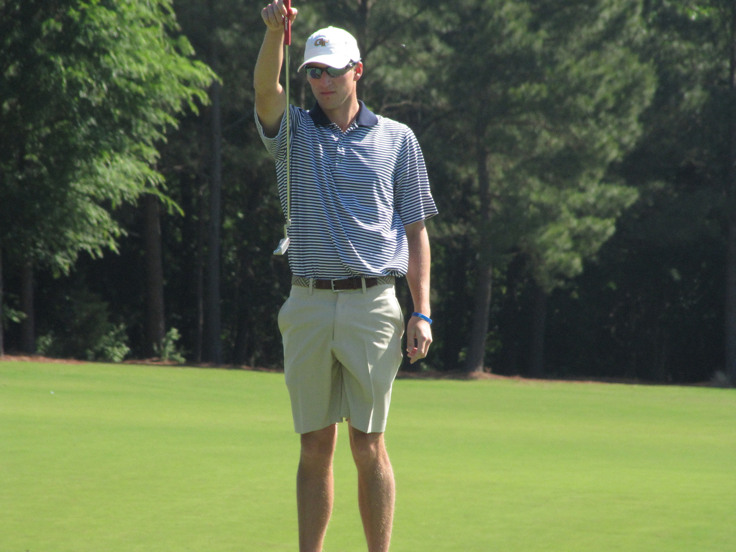 Richy Werenski lines up a putt during the final round of the NCAA Raleigh Regional.
