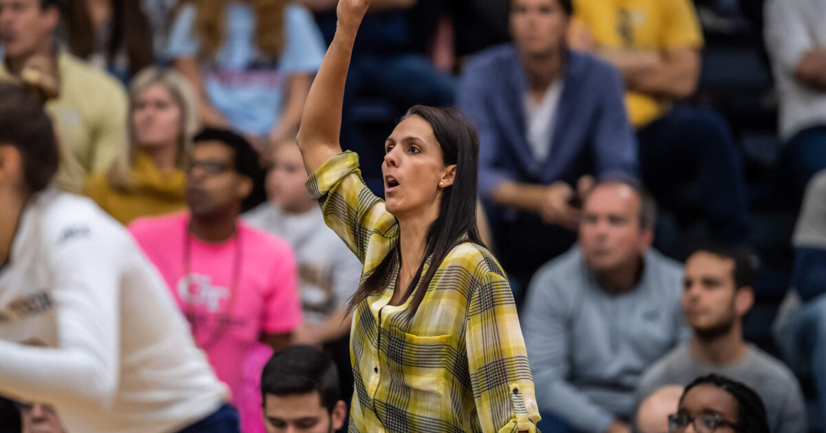 Tech Talks Michelle Collier Tech Yellow Jackets