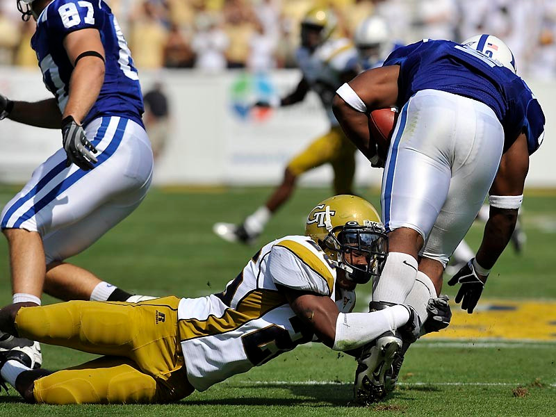 Dominique Reese (26) makes a tackle against Duke.