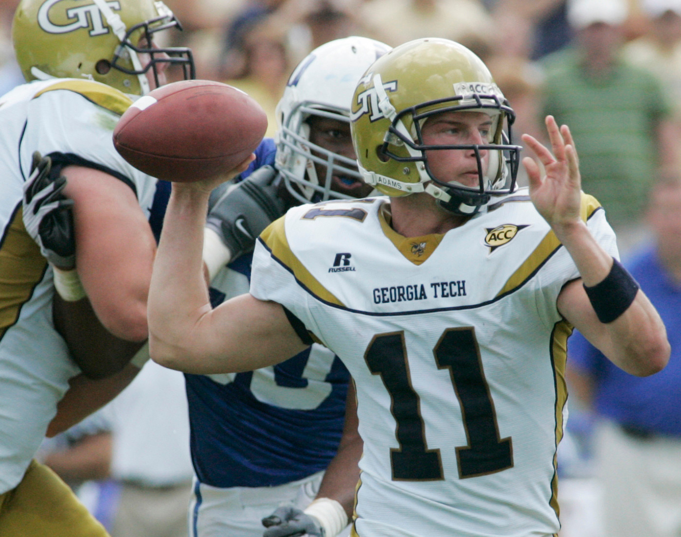 Georgia Tech quarterback Jaybo Shaw (11) passes against Duke during the first half of an NCAA college football game, Saturday Oct. 4, 2008, in Atlanta. (AP Photo/John Amis)